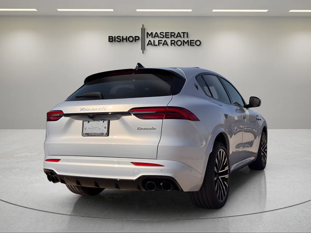 New 2025 White Maserati Modena image 7