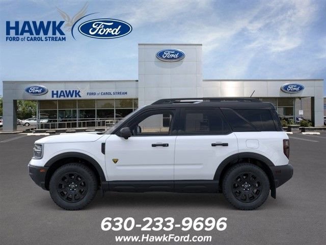 New 2025 Oxford White Ford Badlands® image 3