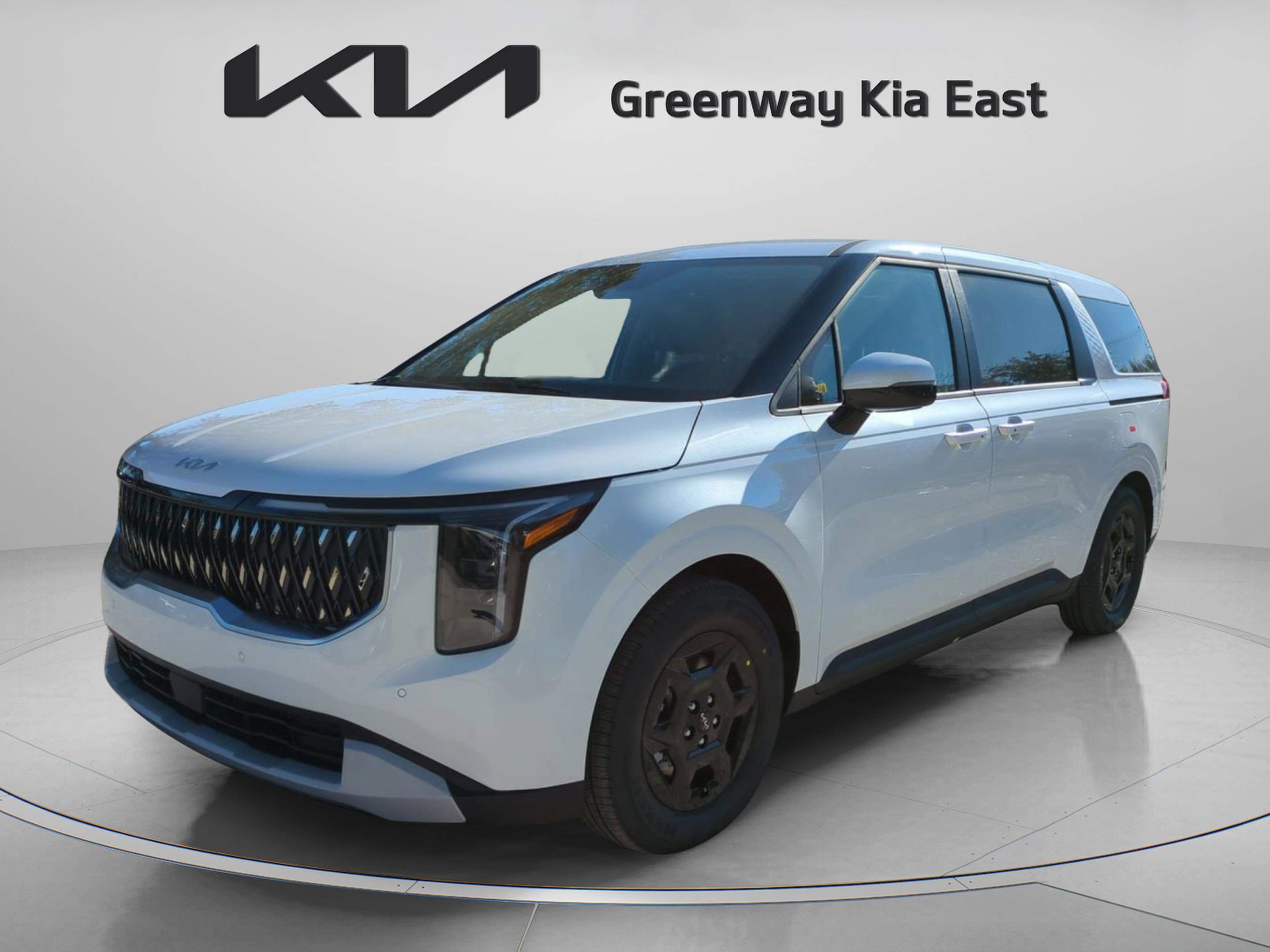 New 2026 Snow White Pearl Kia LXS image 9