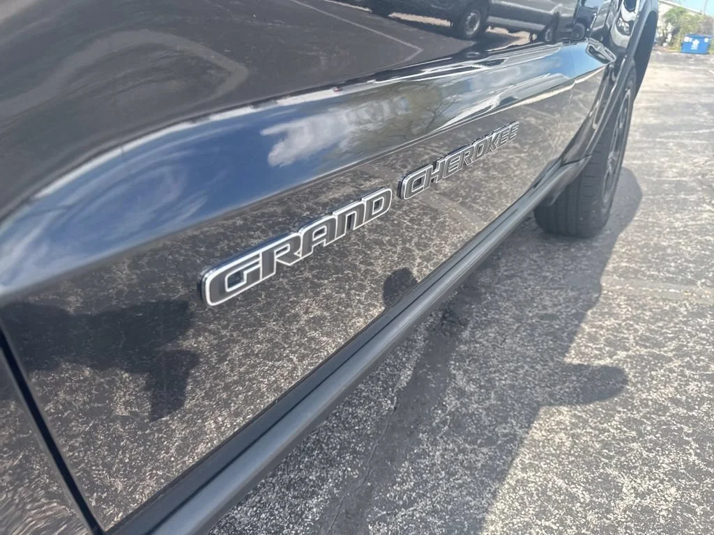 Used 2017 Black Jeep Laredo image 48