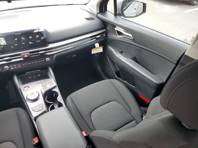 New 2027 Wolf Gray Kia S image 9