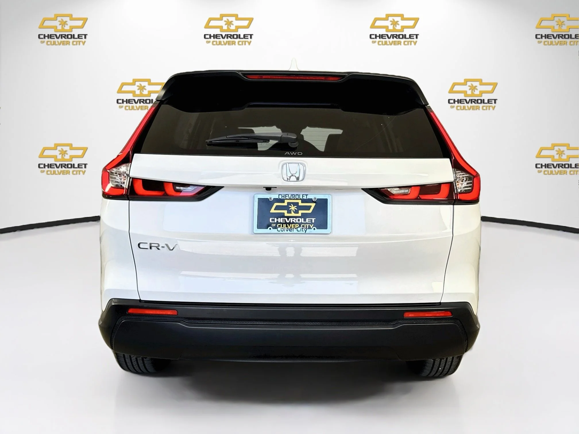 Used 2023 White Honda EX image 7
