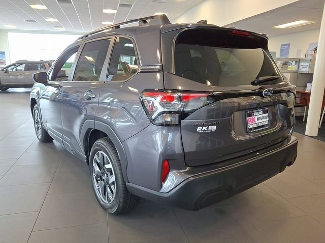 New 2026 MAGNETITE GRAY METALLIC Subaru Premium image 4