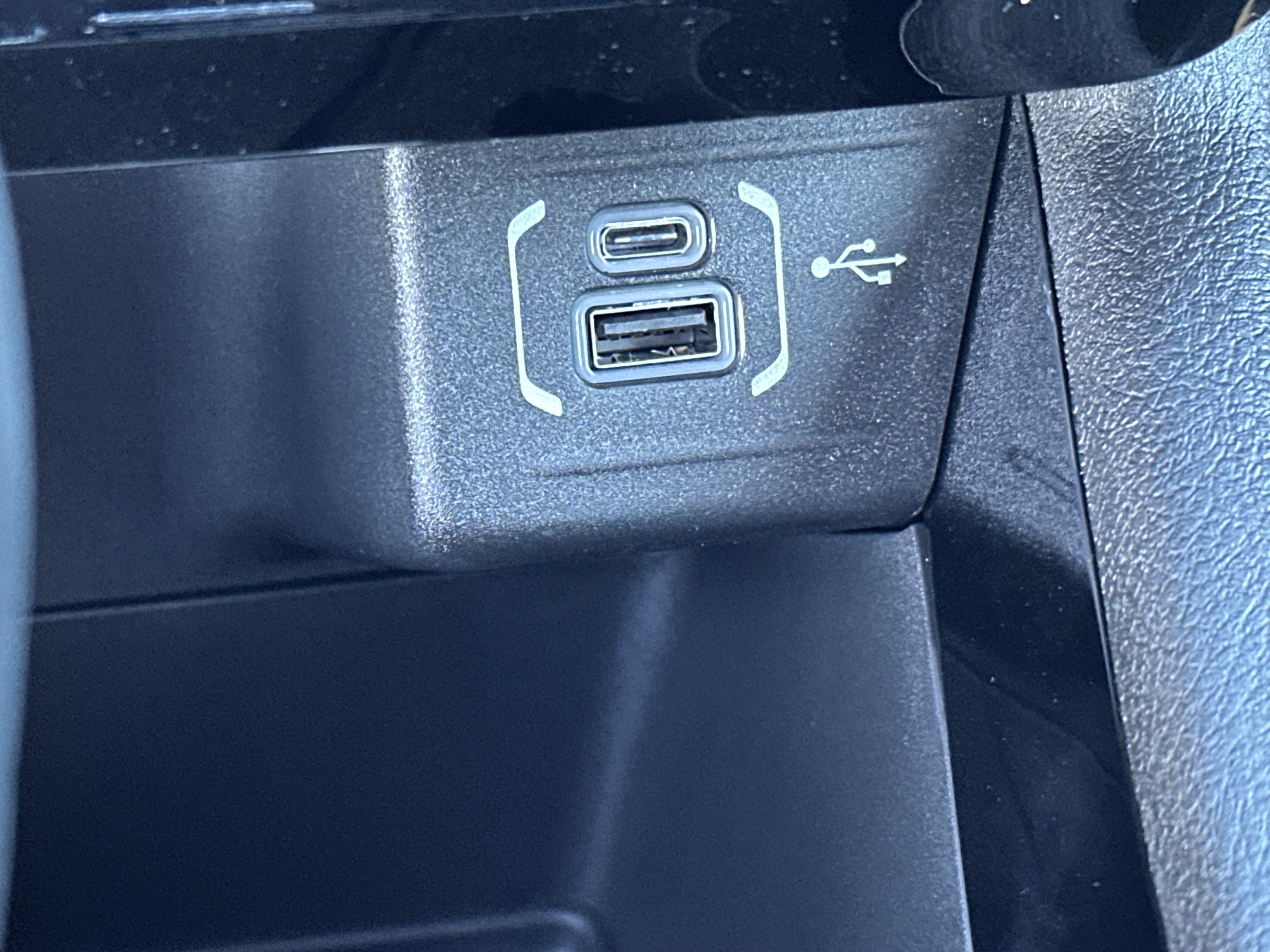 New 2026 Joose (DISC) Jeep Latitude Altitude image 32