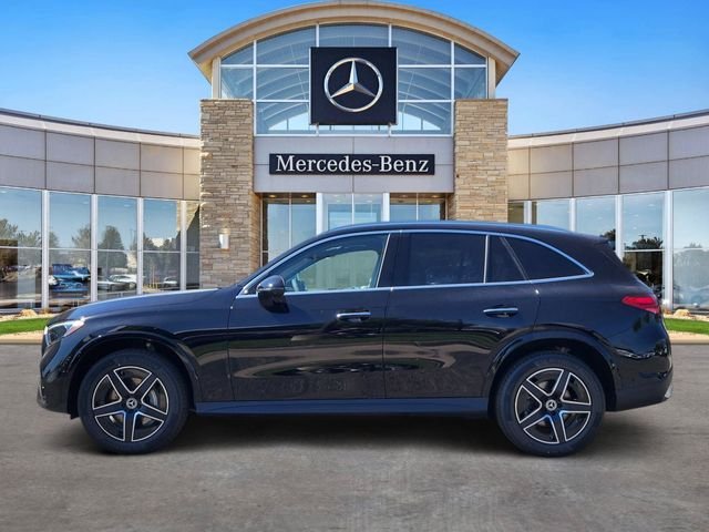 New 2026 Black Mercedes-Benz GLC 300 image 2