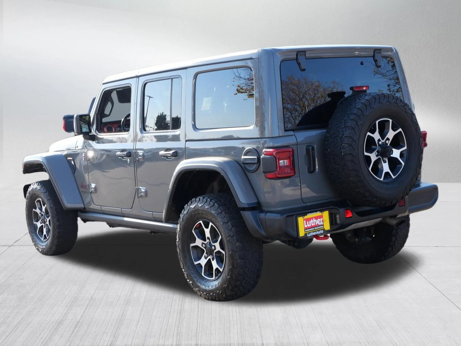 Used 2022 Sting-Gray Clearcoat Jeep Unlimited Rubicon image 5