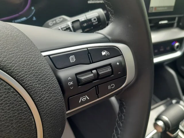 Used 2023 Blue Kia EX image 15