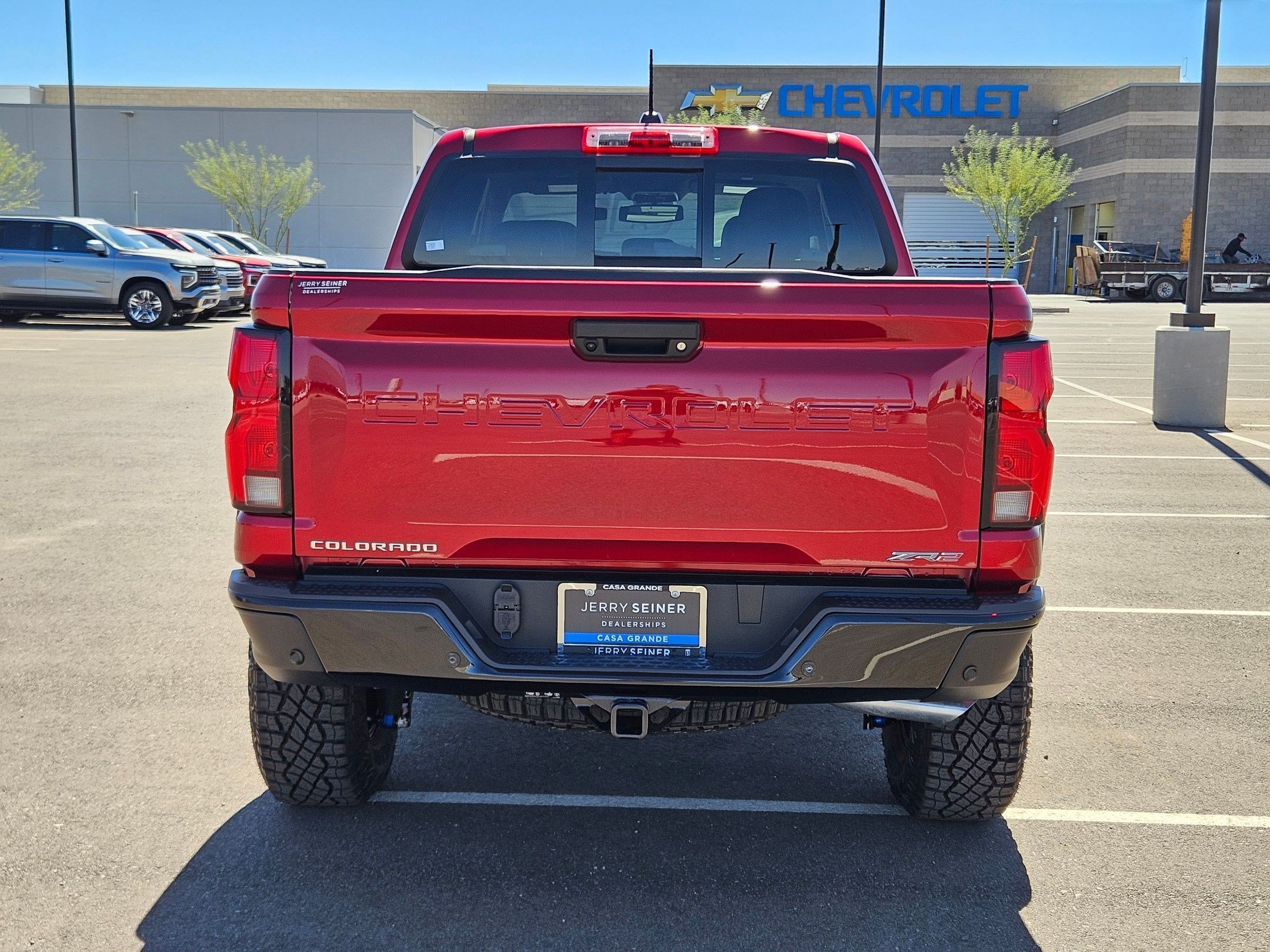 2026 Chevrolet Colorado ZR2 - Photo 12