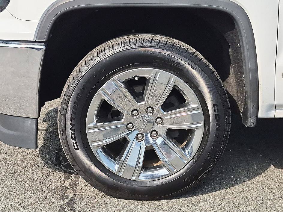 Used 2018 Summit White GMC SLT image 10