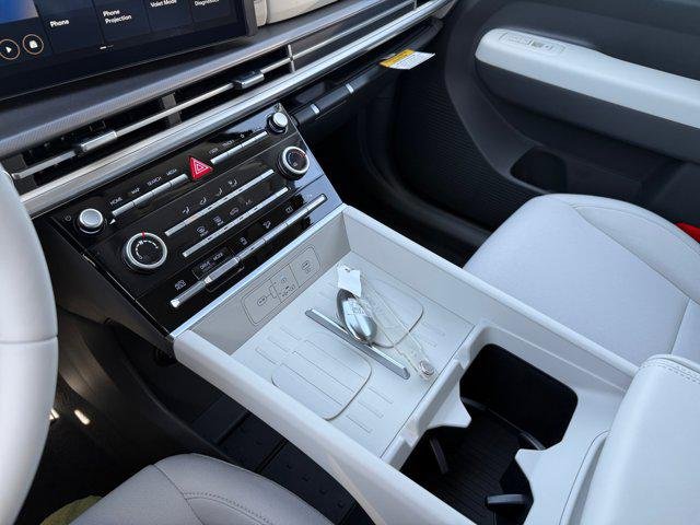 New 2026 Hampton Gray Hyundai SE FWD image 34