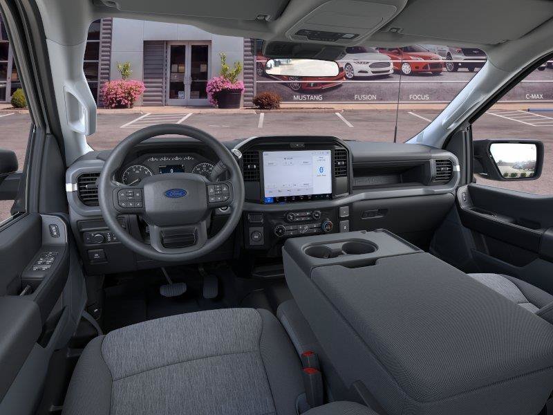 New 2026 Oxford White Ford XL image 9
