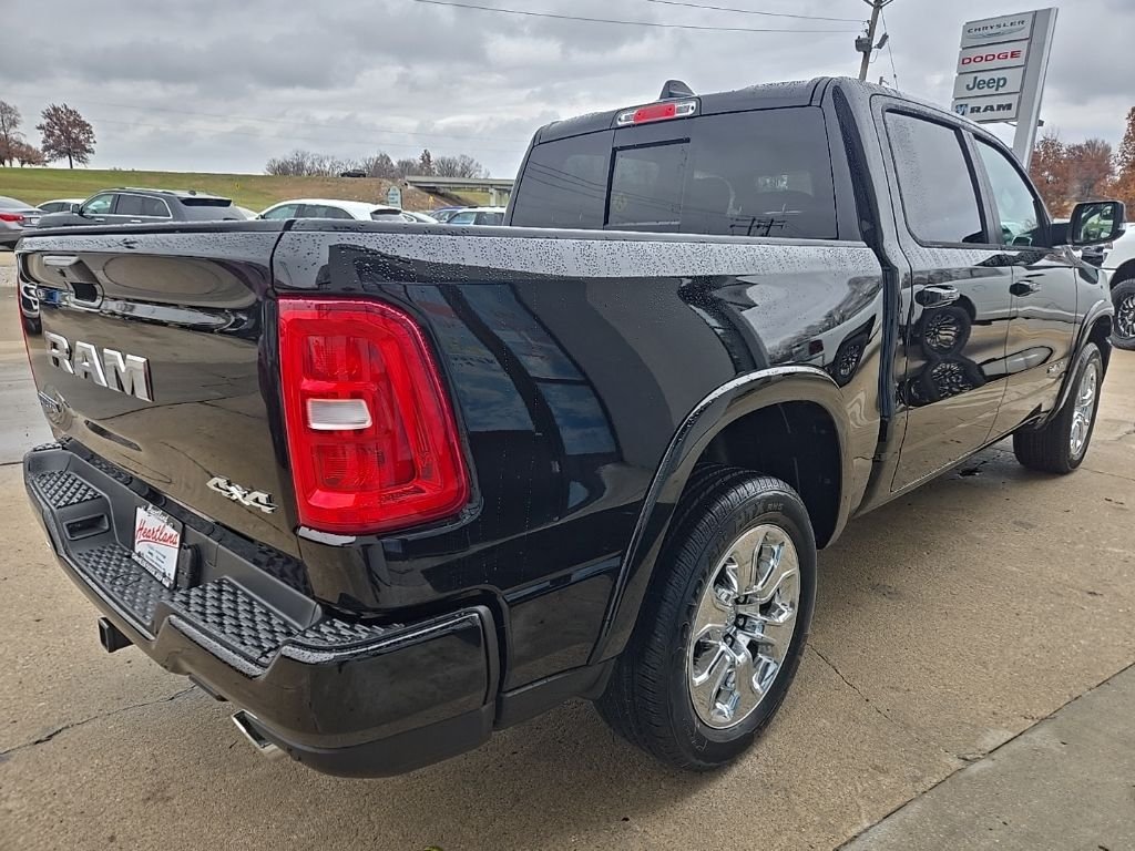 New 2026 Diamond Black Crystal Pearl-Coat Exterior Paint RAM Big Horn/Lone Star image 11