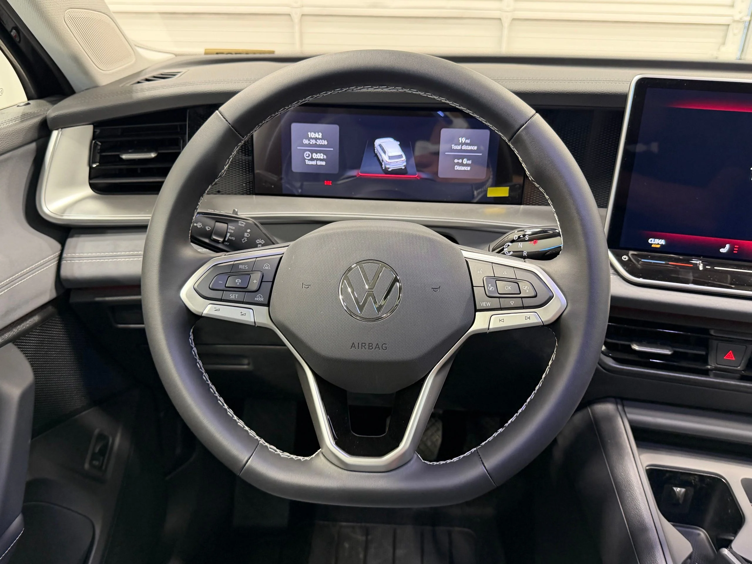 New 2026 Black Volkswagen 2.0T SE image 34
