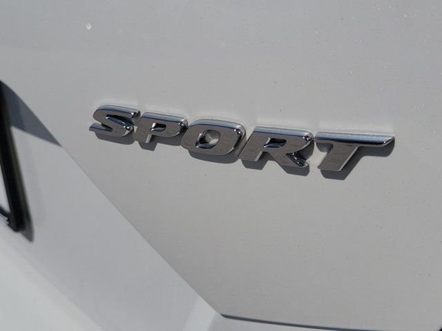 Used 2020 Rallye Red Honda Sport image 7