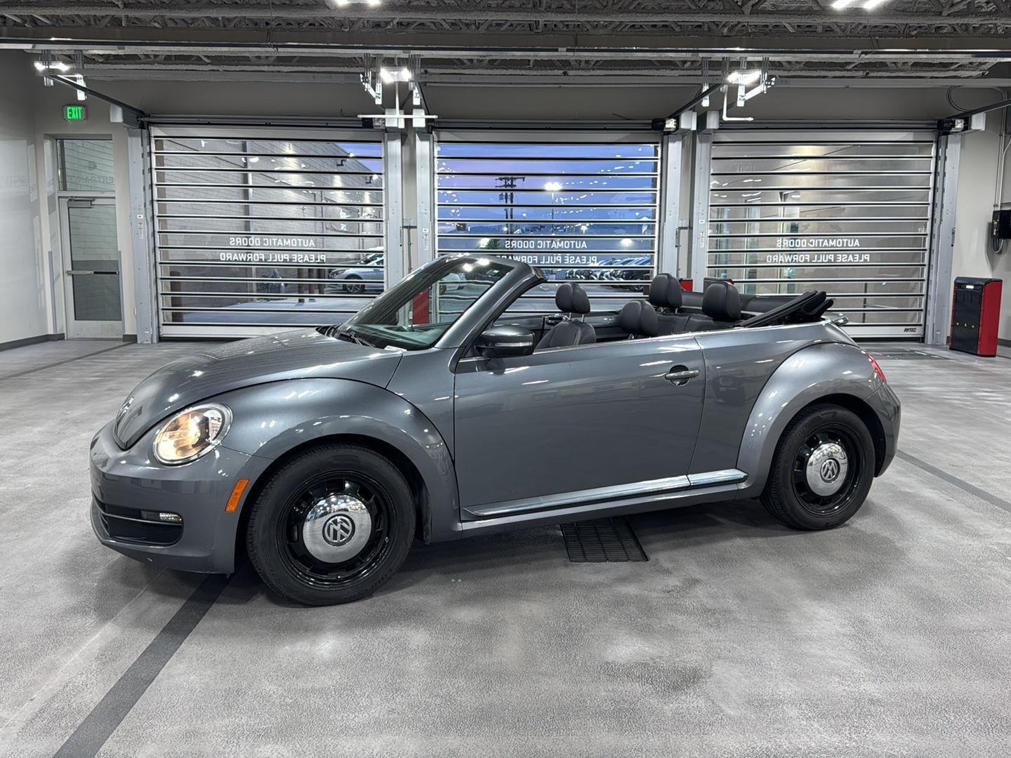 2013 Volkswagen Beetle Convertible