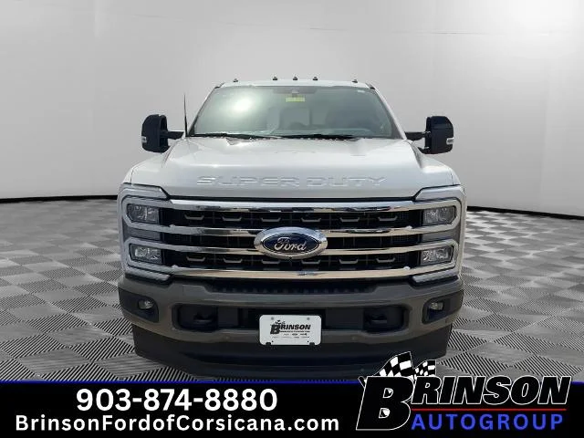 New 2026 Star White Metallic Tri-Coat Ford F-250® King Ranch® image 25