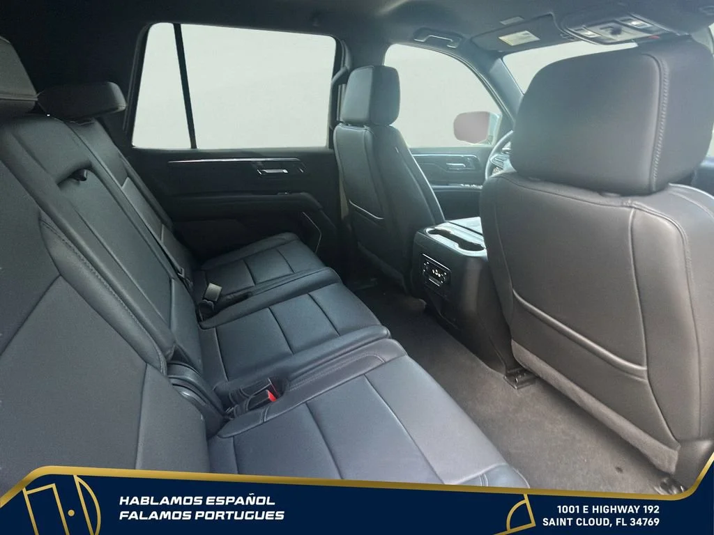 Used 2025 Sterling Gray Metallic Chevrolet LT image 29