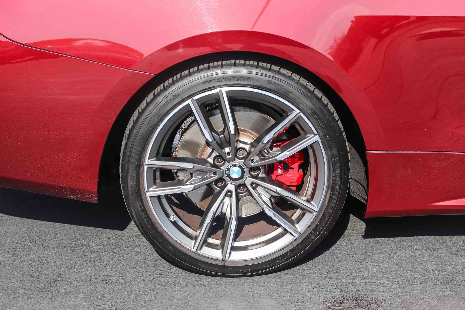 Used 2022 Aventurin Red Metallic BMW M440i xDrive image 9