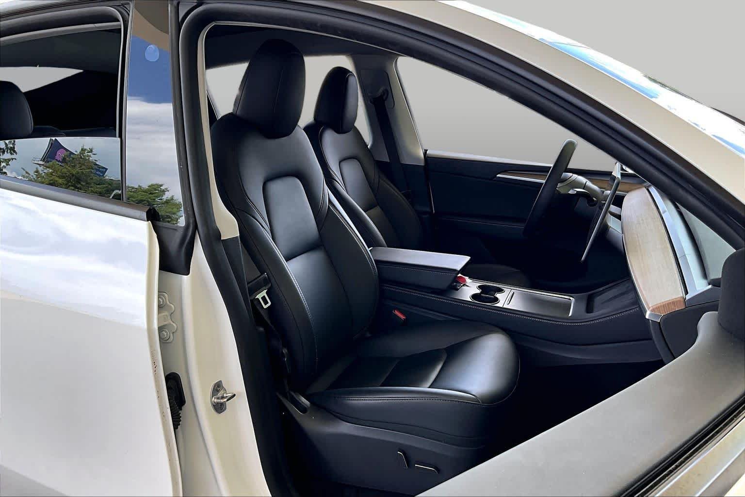 Used 2024 Pearl White Multi-Coat Tesla Long Range image 8