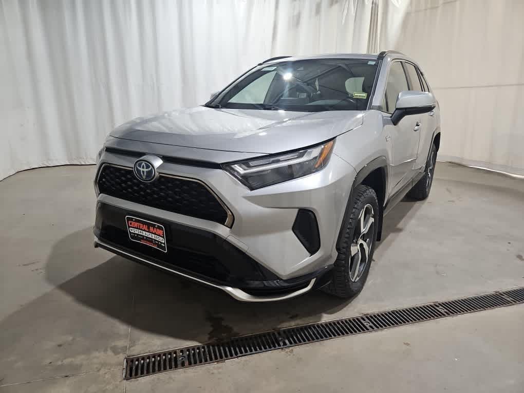 2023 Toyota RAV4 SE