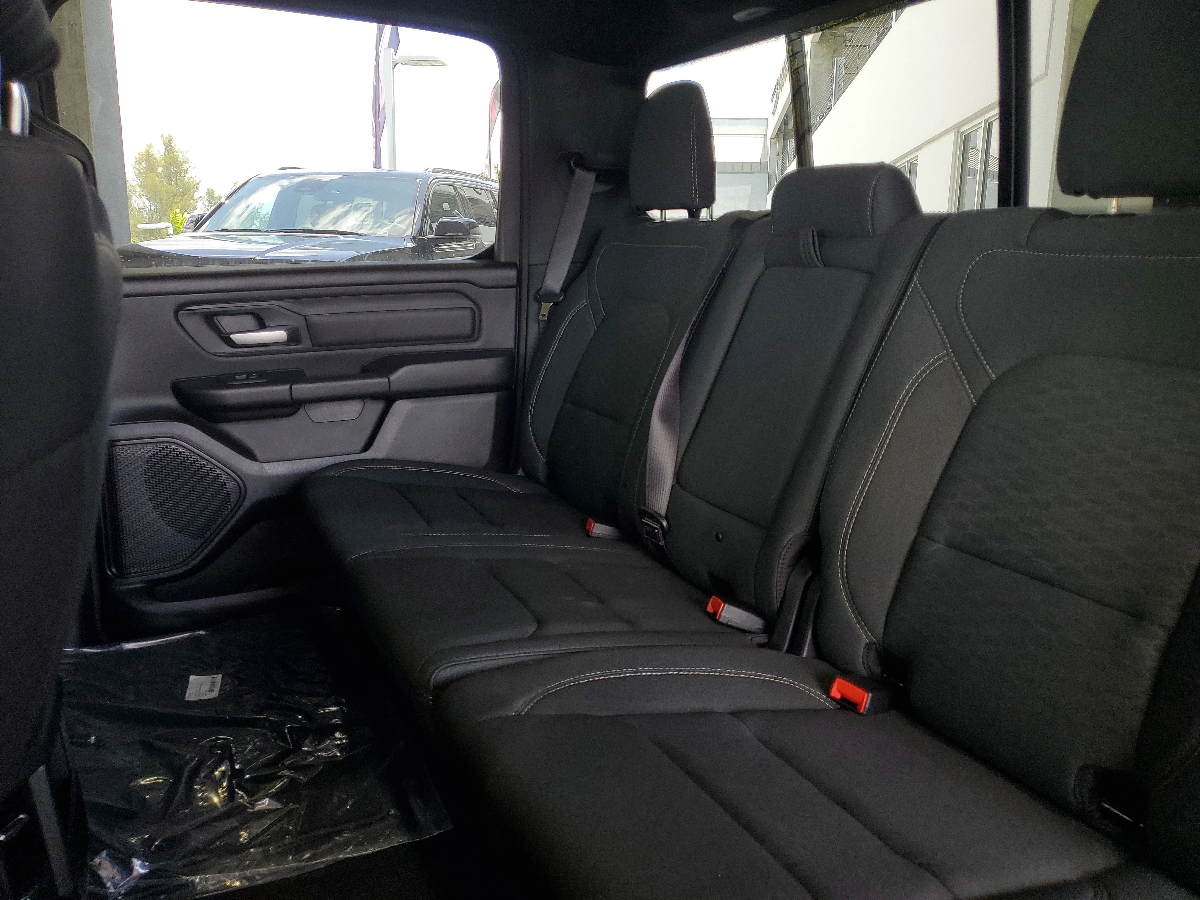 New 2026 Diamond Black Crystal Pearl-Coat Exterior Paint RAM Express image 7