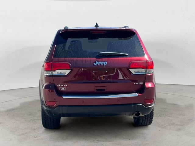 Used 2021 Red Jeep Limited image 4