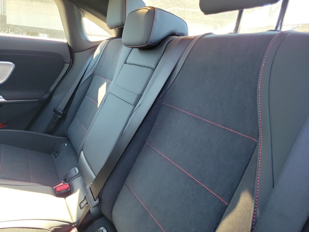 New 2027 Cirrus Silver Metallic Mercedes-Benz CLA 220 image 9