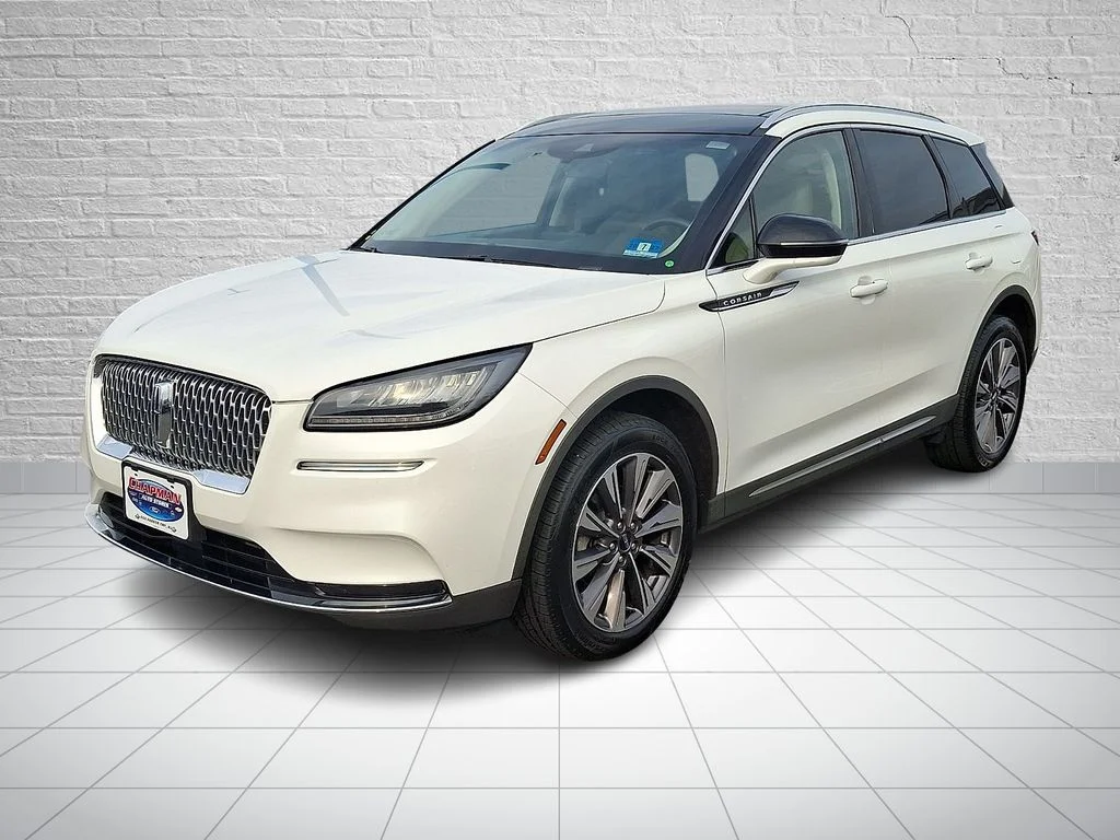 Used 2020 White Lincoln Reserve image 1