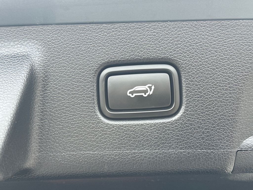 Used 2024 Gray Hyundai XRT image 19