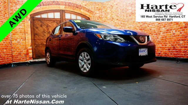 2019 Nissan Rogue Sport S AWD's photo
