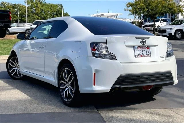 Used 2015 Blizzard Pearl Scion Base image 12