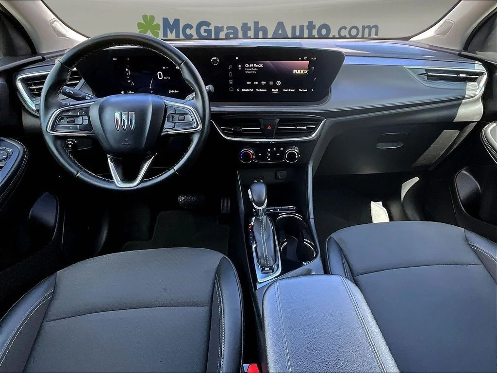 Used 2025 White Buick Preferred image 9