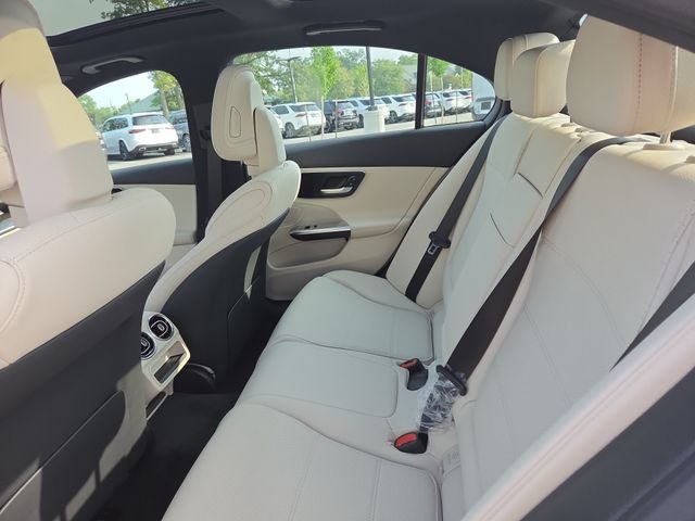 New 2026 Polar White Mercedes-Benz C300 image 26
