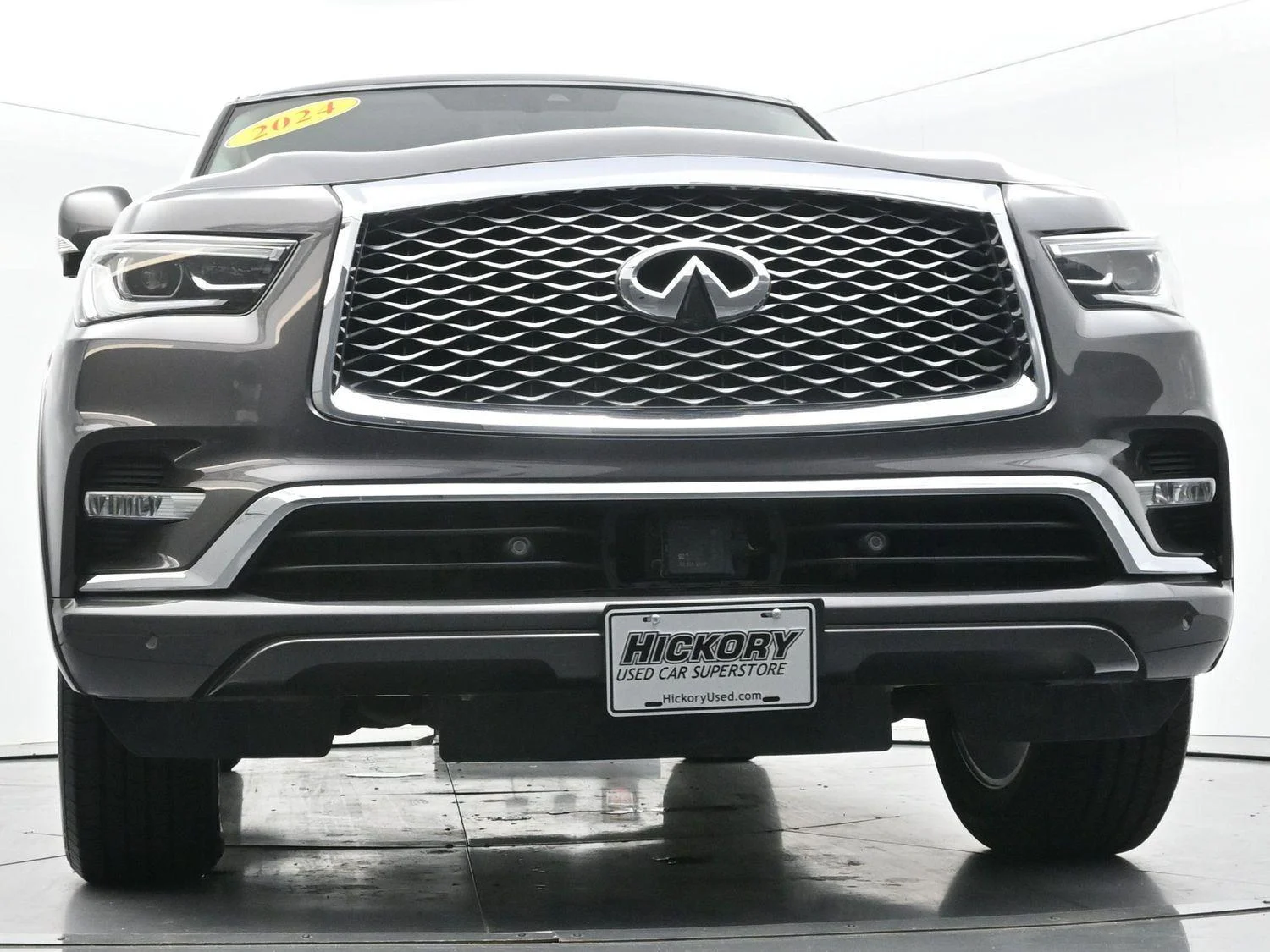 Used 2024 Anthracite Gray INFINITI LUXE image 58
