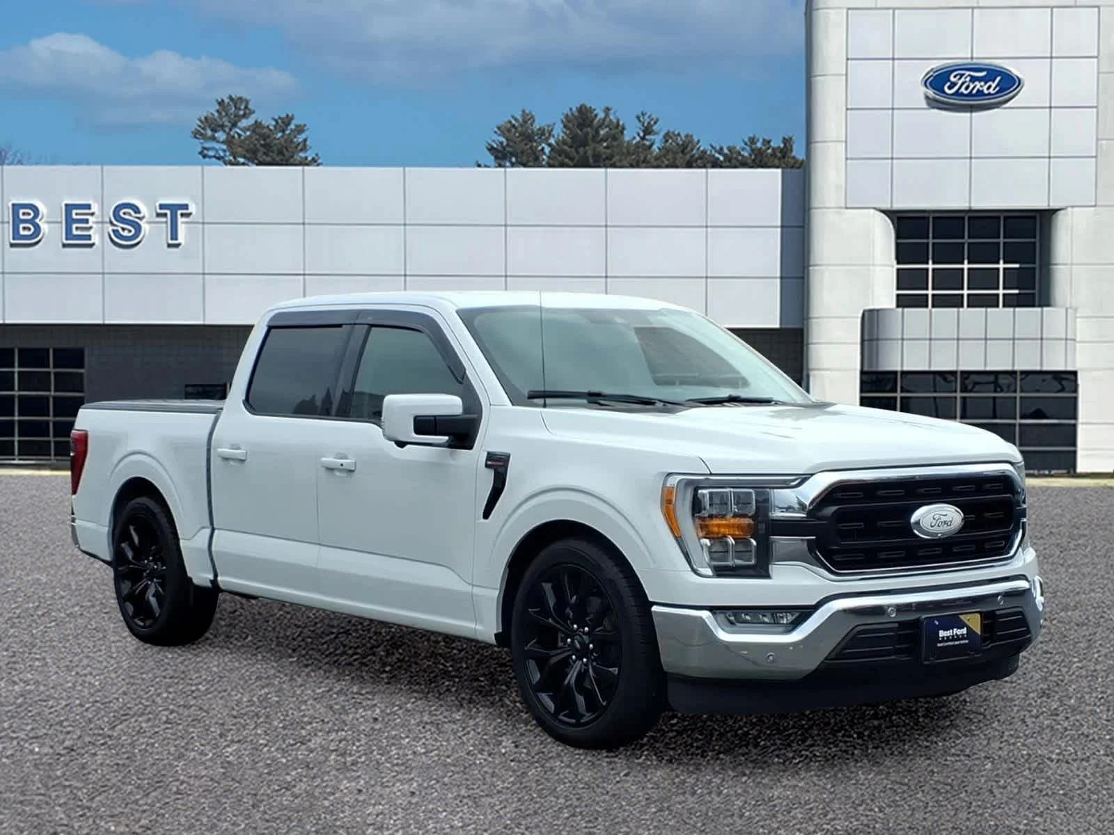 Used 2021 Oxford White Ford LARIAT image 9