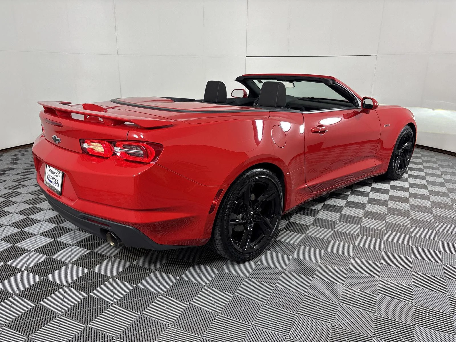 Used 2023 Red Hot Chevrolet LT1 image 22
