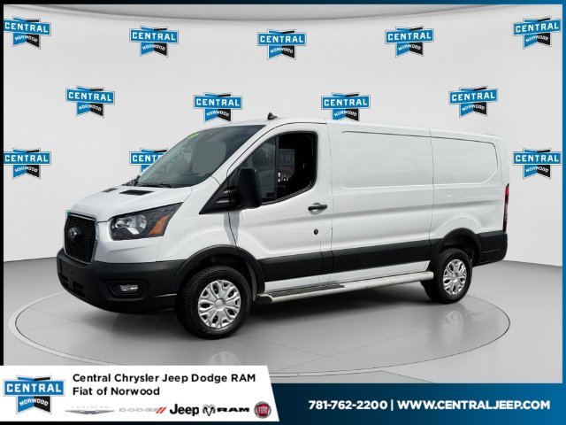 Used 2025 White Ford Base image 1