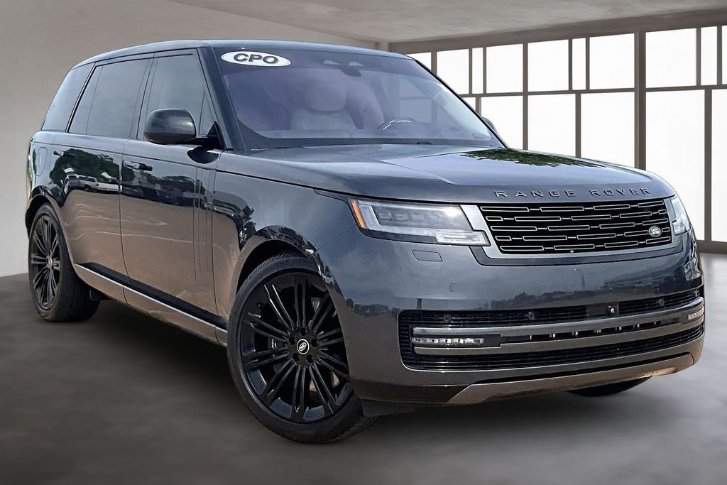 Certified Used 2023 Carpathian Gray Premium Metallic Land Rover SE image 10