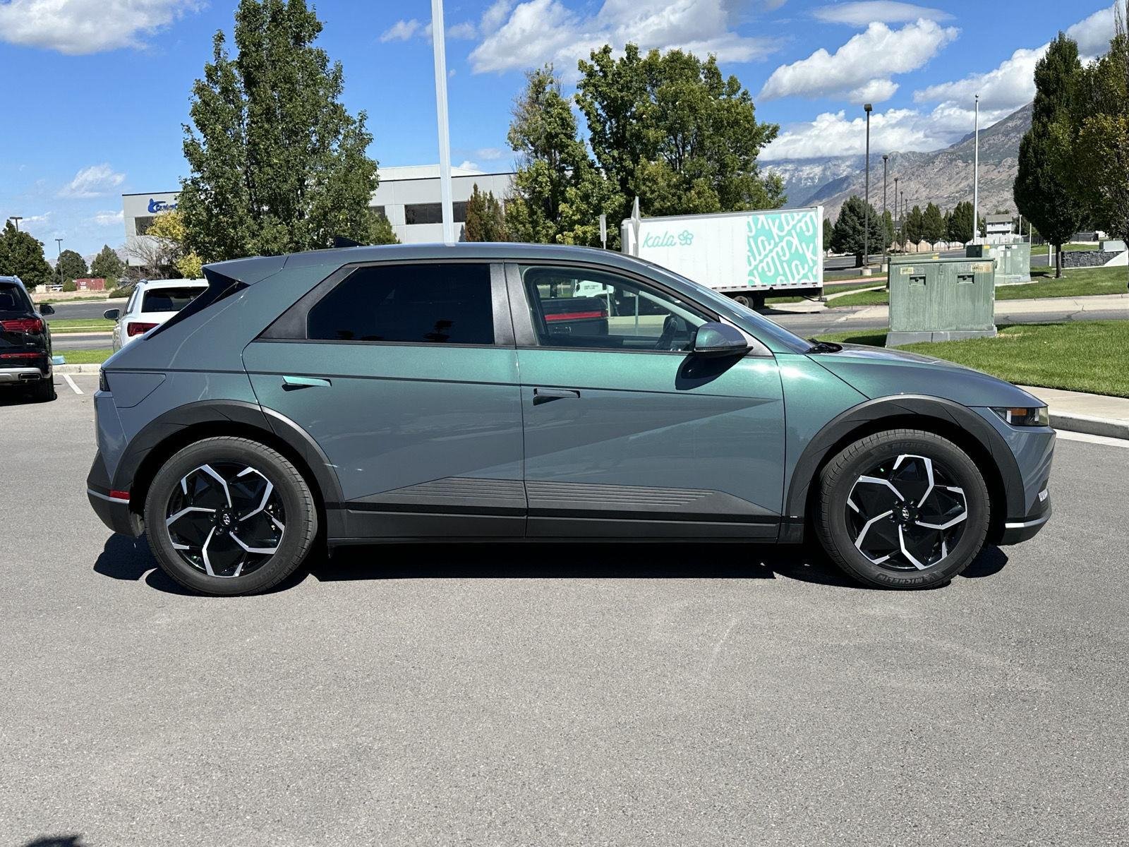 Certified Used 2024 Digital Teal Hyundai SEL image 6