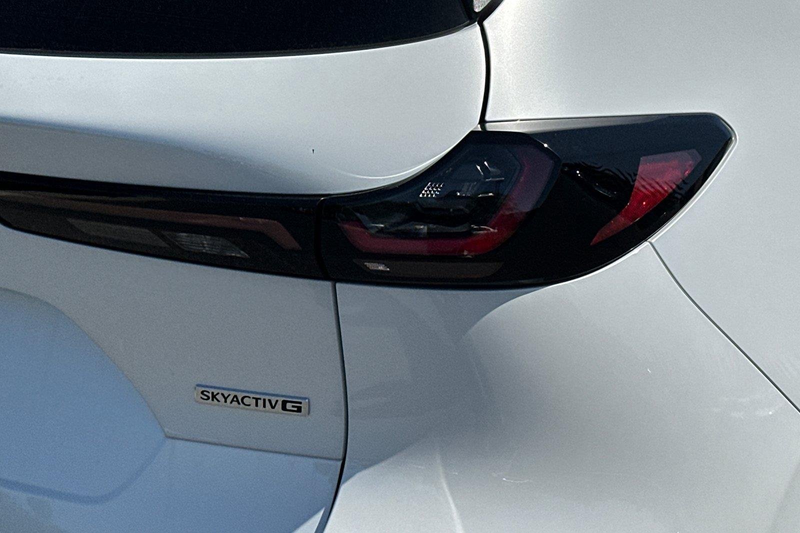New 2026 Rhodium White Metallic Mazda 2.5 S Preferred image 32