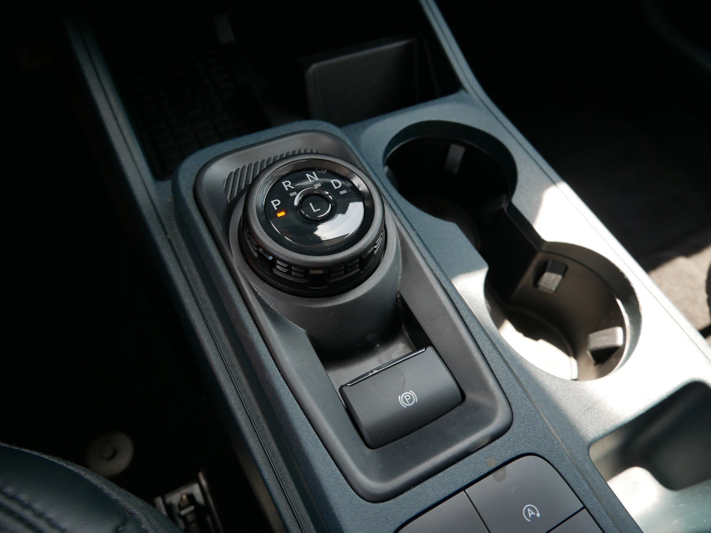 Used 2025 Gray Ford Lariat image 21
