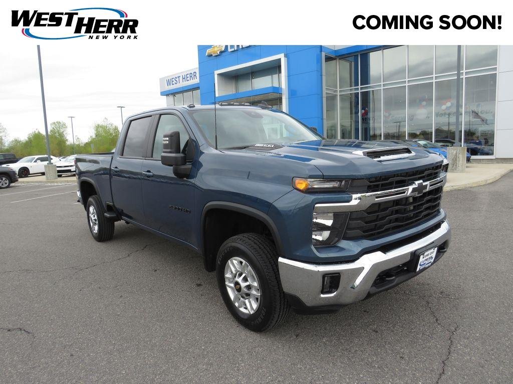 Used 2025 Lakeshore Blue Chevrolet LT image 1