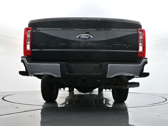 Used 2026 Black Ford XL image 31