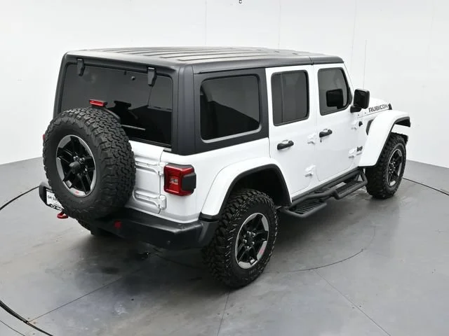 Used 2018 Bright White Clearcoat Jeep Rubicon image 35