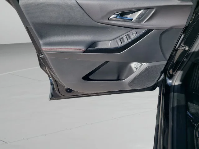 2027 Chevrolet Equinox RS - Photo 19