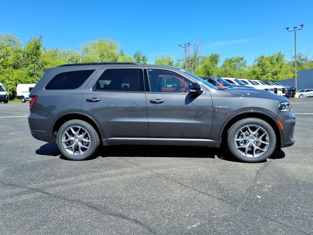 New 2026 Vapor Gray Exterior Paint Dodge GT Plus HEMI V8 image 8