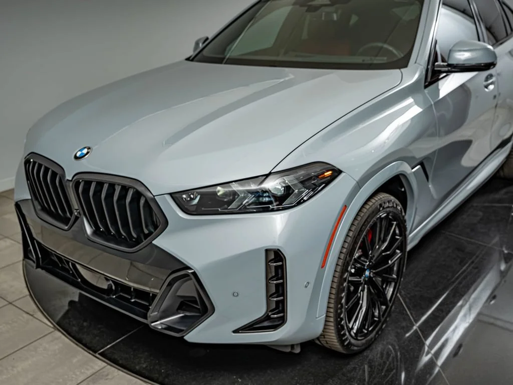 Used 2026 Brooklyn Grey Metallic BMW xDrive40i image 14