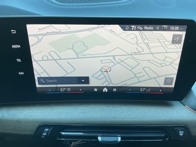 Used 2025 White BMW xDrive28i image 15
