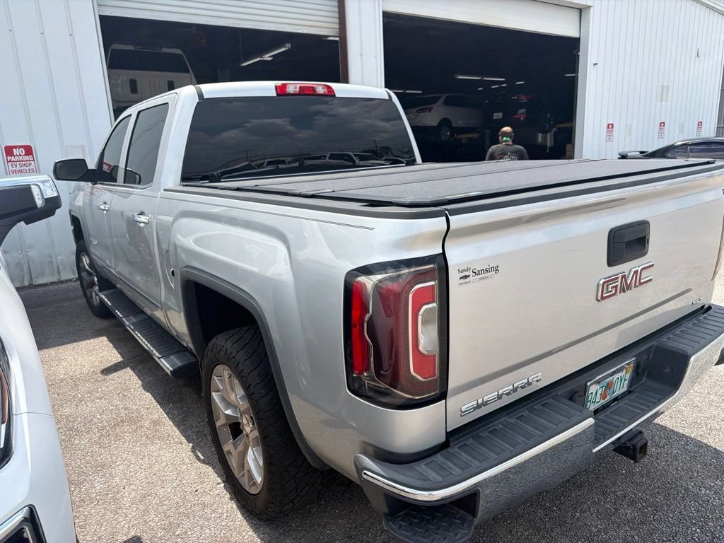 Used 2018 QUICKSILVER METALLIC GMC SLT image 3