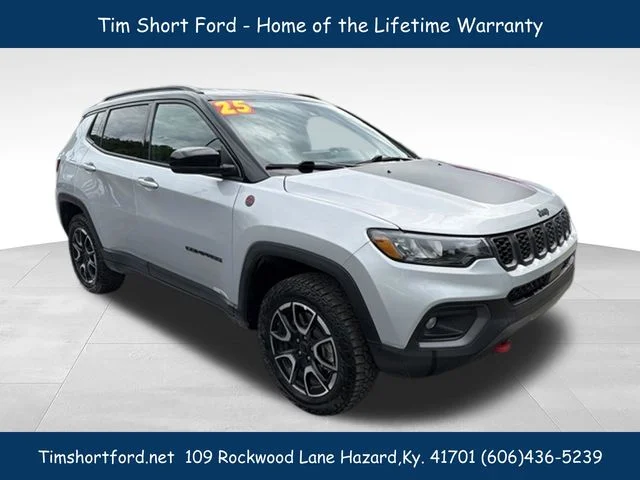 2025 Jeep Compass Trailhawk